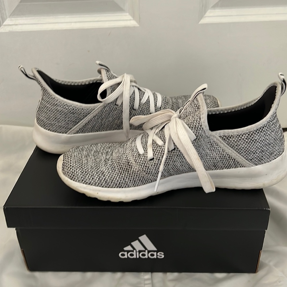Adidas Cloudfoam gray and white sneakers